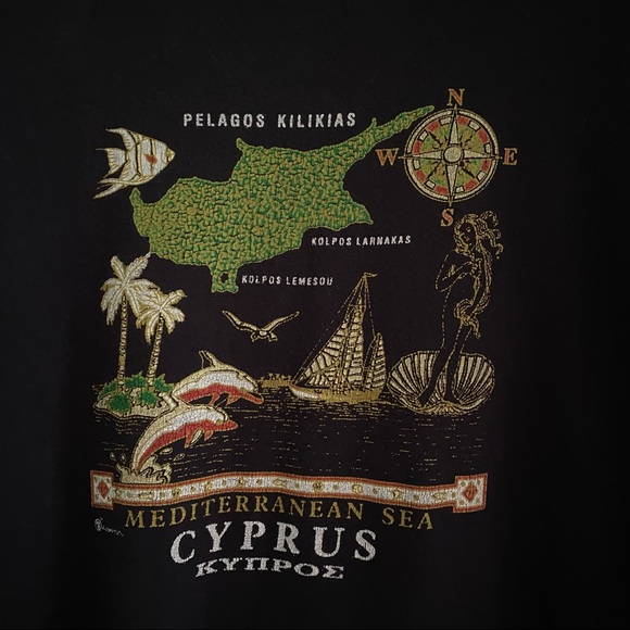 ✨SOLD✨ mediterranean sea tshirt 🐬 - Picture 7 of 8